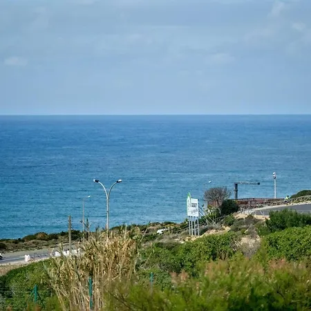 Apartment The Family Ericeira